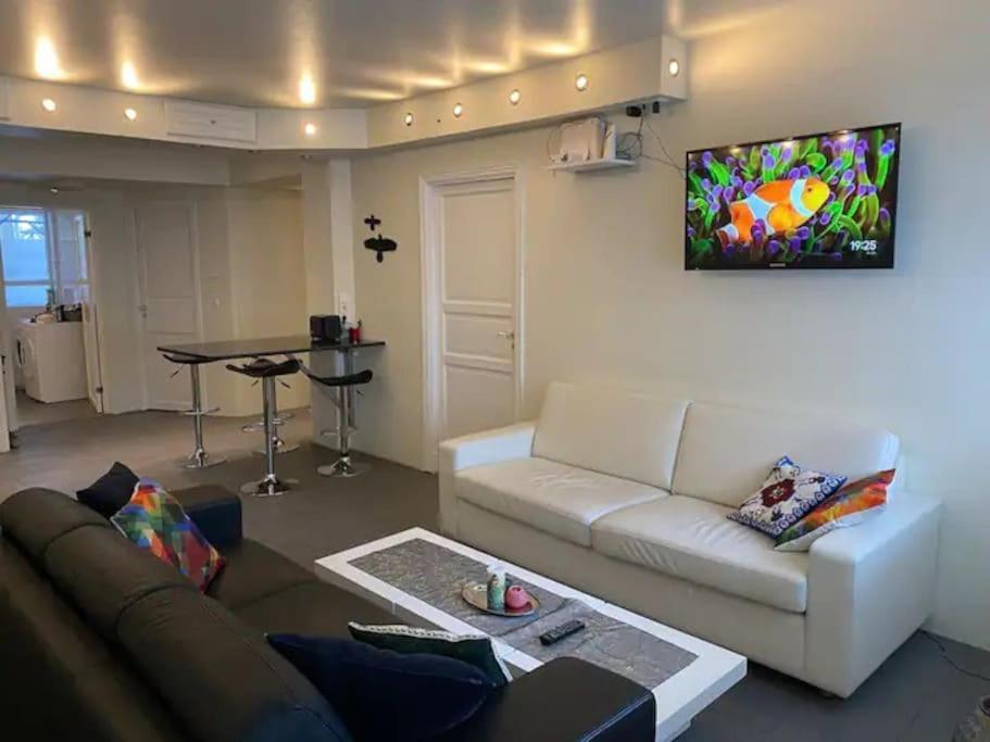 Husavik 2 Bedroom Apartment المظهر الخارجي الصورة